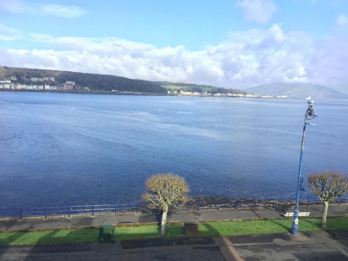 Cannon House Hotel Rothesay Exterior photo